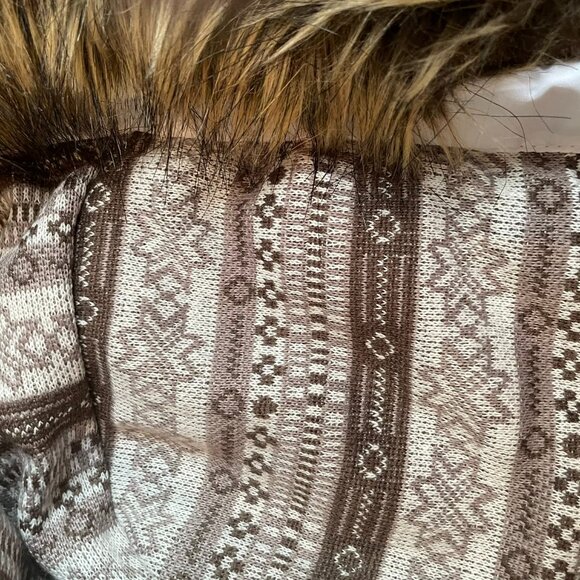 F.O.G. London Fog winter parka coat, white size 14 girl. - Picture 11 of 16